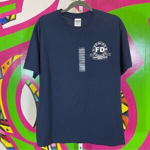 NWT, Gildan The Firefighters Wife Graphic T-Shirt. Size Medium. Navy Blue